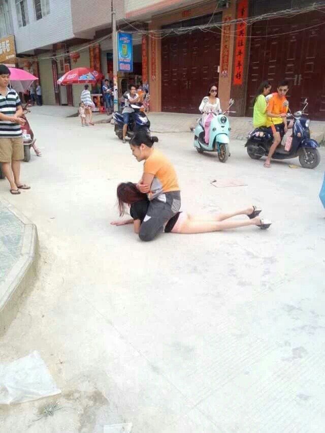 拳王争霸，正室KO小三!243 / 作者:罗少爷 / 帖子ID:104178