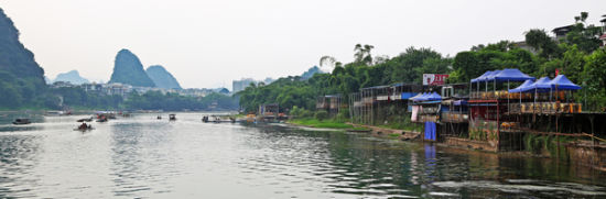 桂林100多家鱼餐馆无照营业 反复存在十多年609 / 作者:欧耶 / 帖子ID:104226