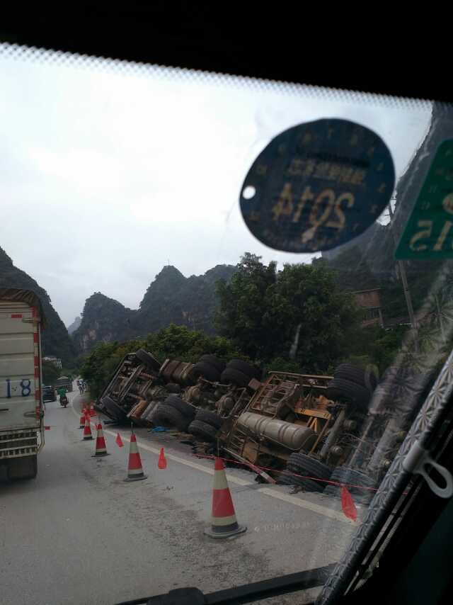 !车祸与荷花!51 / 作者:罗少爷 / 帖子ID:104339