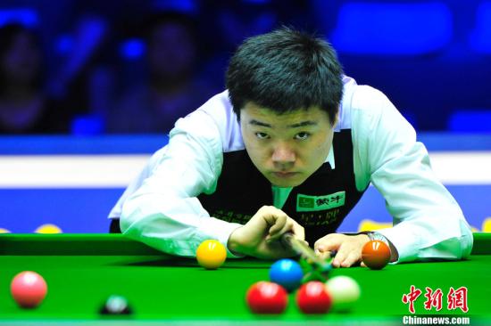 首届恭城台球比赛进行中（太湖超市2楼）95 / 作者:奶头山 / 帖子ID:104388