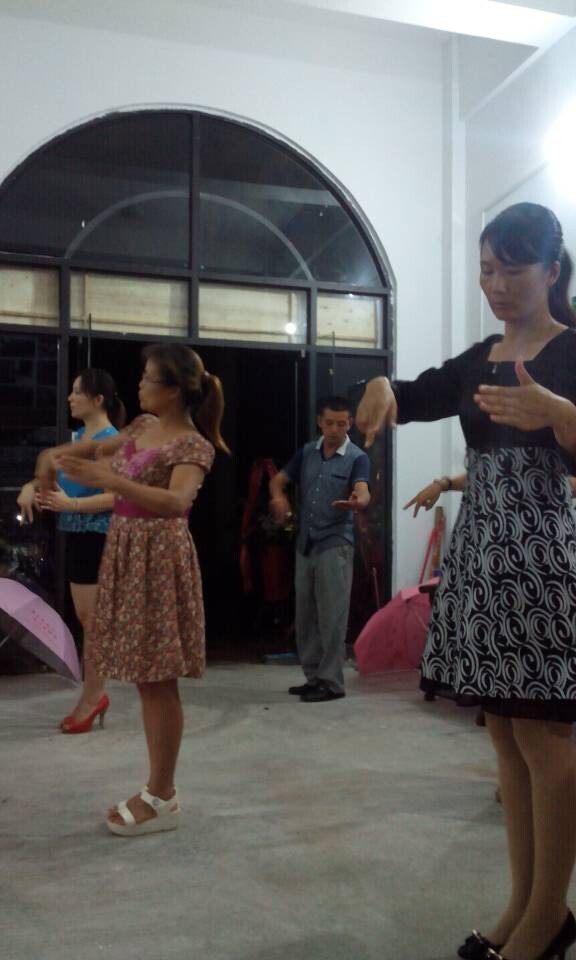 烛光祈福活动【地震无情 人间有爱】将于本月24日中心广场举行957 / 作者:北辰 / 帖子ID:104391