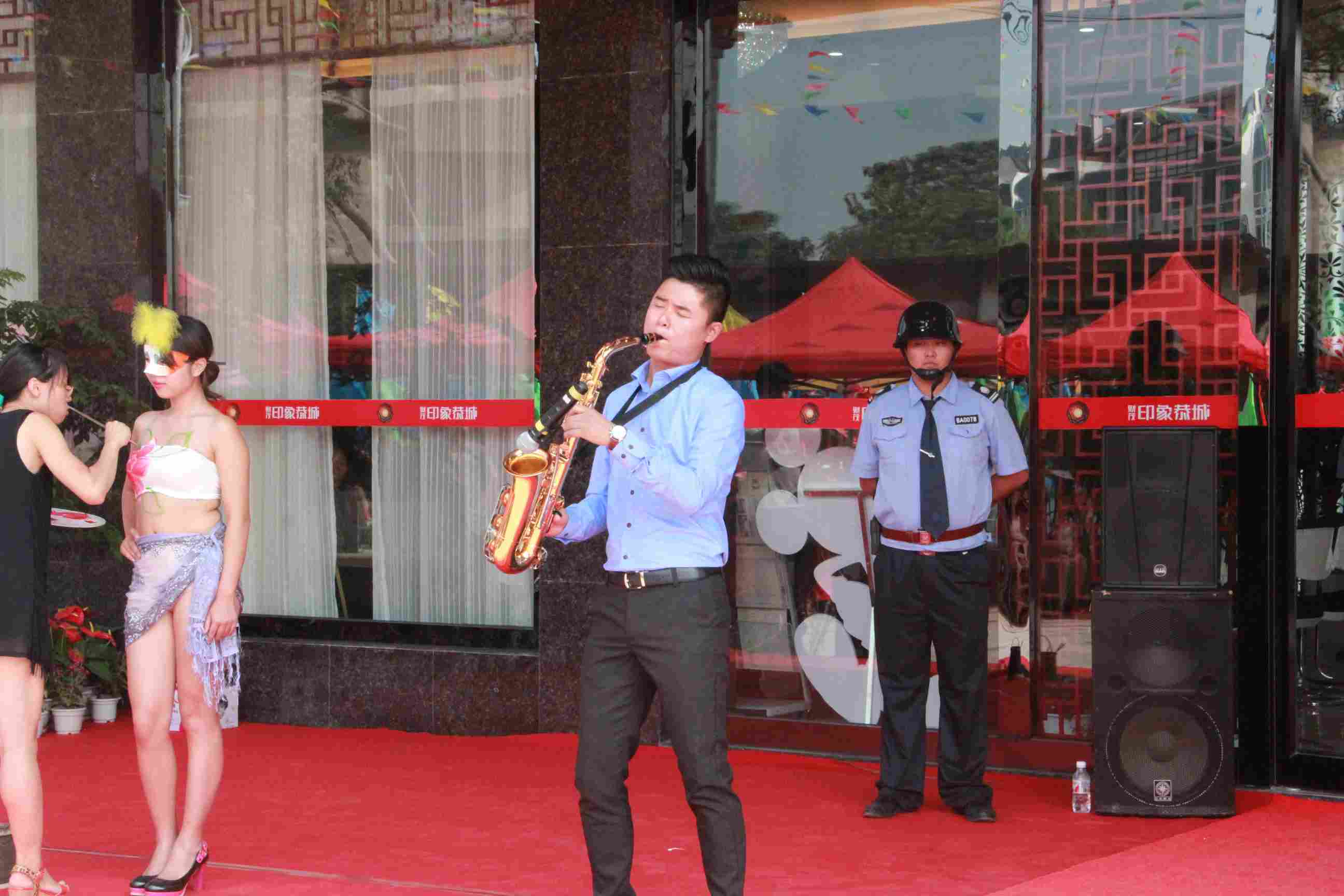 财茂.印象恭城一期“紫园”盛大开盘庆典【组图】667 / 作者:水墨茶江 / 帖子ID:104647