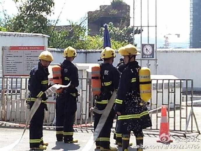 虾里洞加油站举行油罐起火应急预案演练739 / 作者:咚咚锵 / 帖子ID:104837
