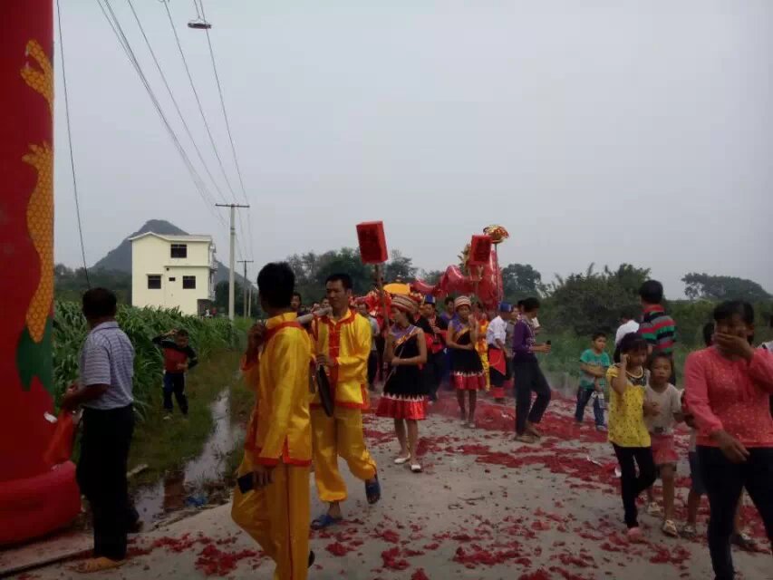 恭城人传统结婚201 / 作者:灬小李 / 帖子ID:104963