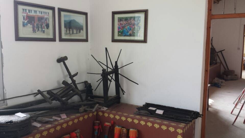 桂林电视台文哥辣椒妹参观观音水滨非物质文化遗产展示馆917 / 作者:欧耶 / 帖子ID:105111