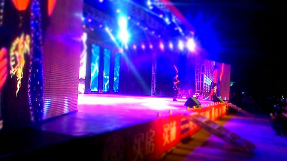 世纪鑫城晚会。光辉岁月，好有feel568 / 作者:猫小萌 / 帖子ID:105208