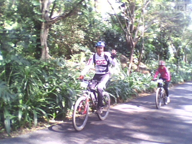 还是读书的时候好，南宁青秀山960 / 作者:恭城520小奈姐姐 / 帖子ID:105350