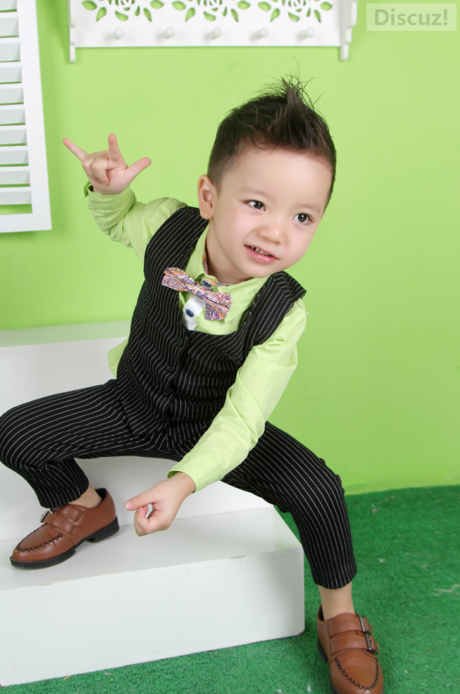 俊熙哥，拍摄于格林童画专业儿童摄影会馆299 / 作者:或许 / 帖子ID:105470