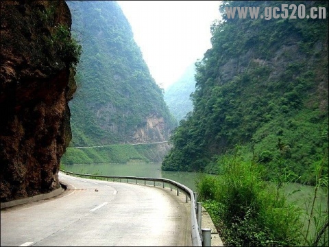 看过不同地域的山。再看看不同地域的水。361 / 作者:建筑19551213 / 帖子ID:105686