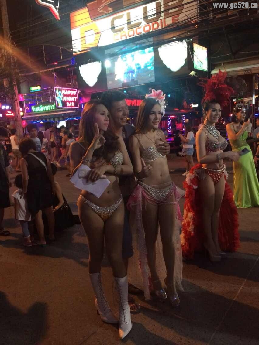 我怎么会告诉你们这是人妖568 / 作者:thkfh / 帖子ID:105963