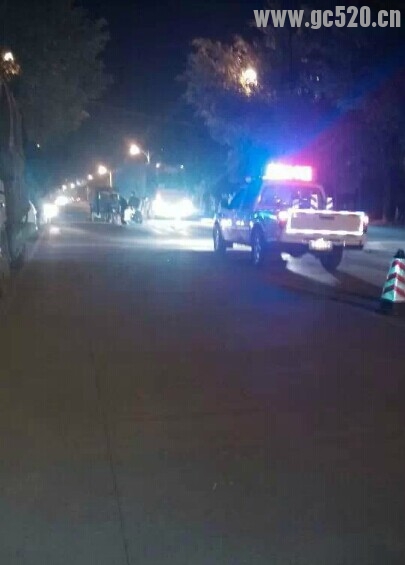 滨江苑车祸，先注明照片是我朋友拍的，不是我拍的77 / 作者:蓝天鱼儿 / 帖子ID:106031