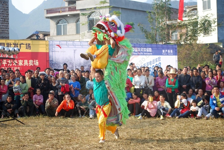 恭城西岭乡舞狮队..........965 / 作者:灬小李 / 帖子ID:106114