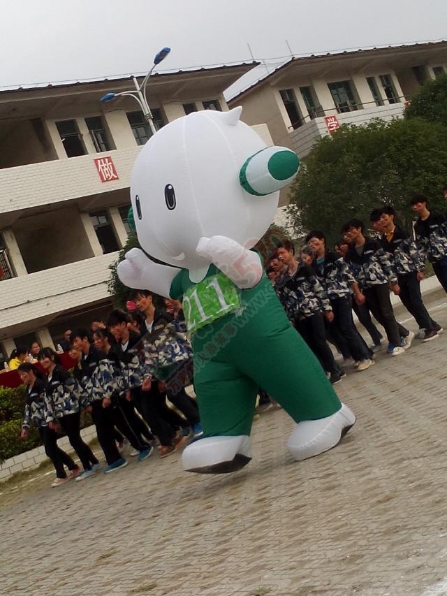 莲花中学校第31届运会74 / 作者:恭城520小奈姐姐 / 帖子ID:106132