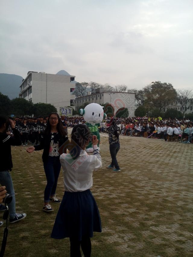 莲花中学校第31届运会479 / 作者:恭城520小奈姐姐 / 帖子ID:106132