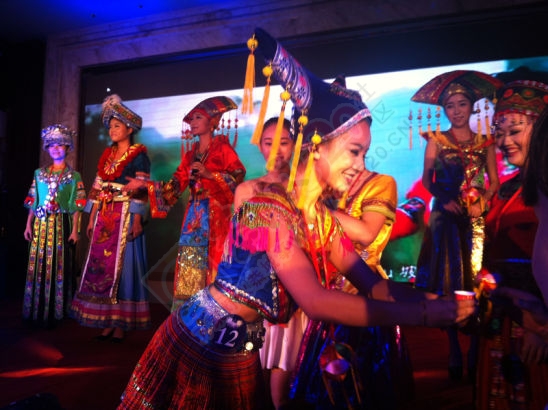 遇见桂美人之夜完美落幕 36强桂美人惊艳全场954 / 作者:黑白年代 / 帖子ID:106245