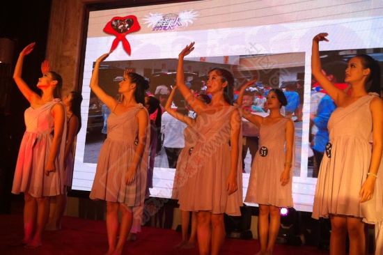 遇见桂美人之夜完美落幕 36强桂美人惊艳全场112 / 作者:黑白年代 / 帖子ID:106245