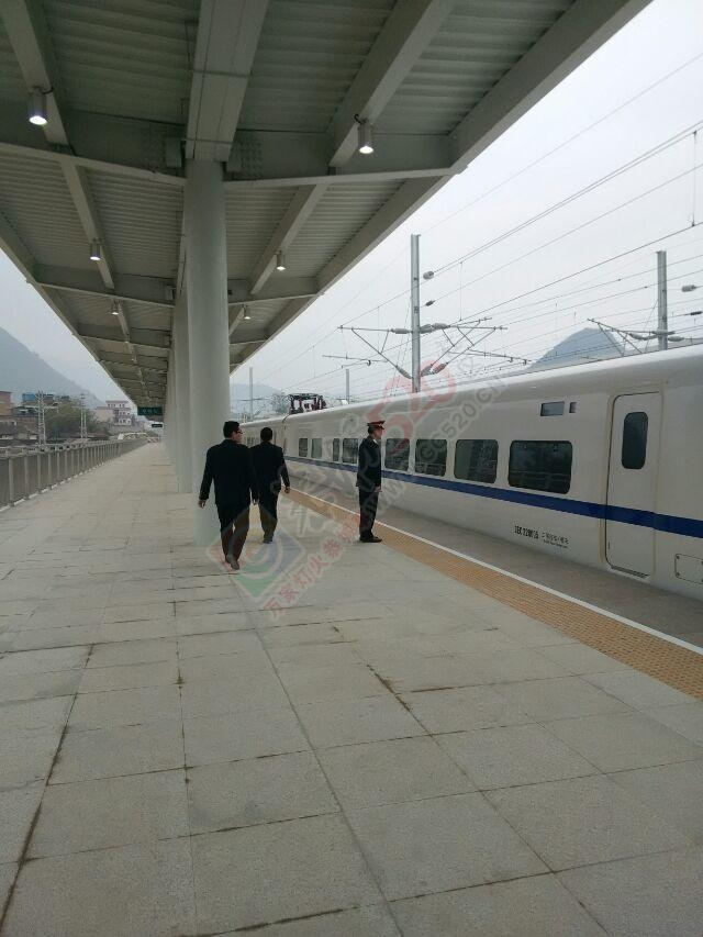 恭城站582 / 作者:奇葩处处有 / 帖子ID:106714