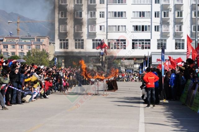 广西蒙山县摩托旅游节暨全国摩托车越野公开赛部分照片及视频917 / 作者:520摄影记者 / 帖子ID:106777