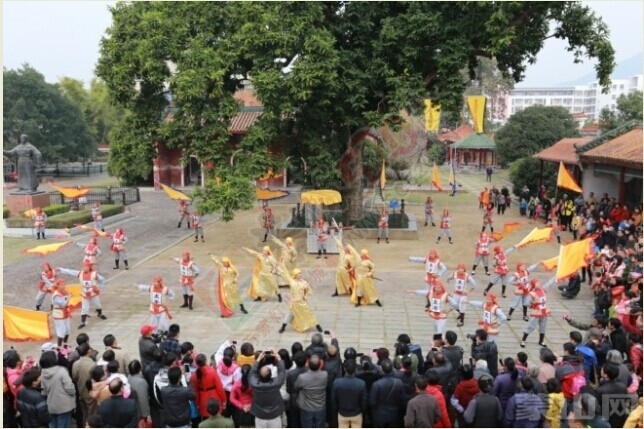 广西蒙山县摩托旅游节暨全国摩托车越野公开赛部分照片及视频273 / 作者:520摄影记者 / 帖子ID:106777