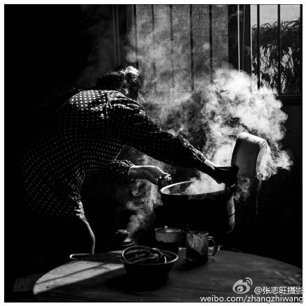 奶奶打油茶，相片转载微博（非本人拍摄）689 / 作者:九命猫 / 帖子ID:107207