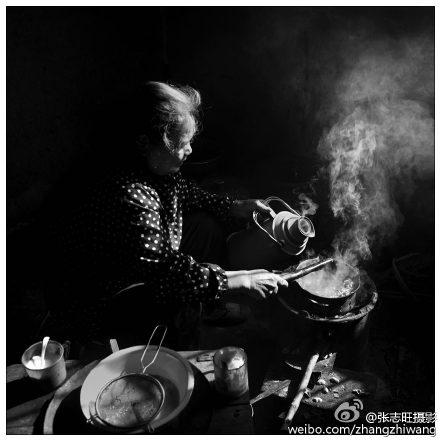 奶奶打油茶，相片转载微博（非本人拍摄）428 / 作者:九命猫 / 帖子ID:107207