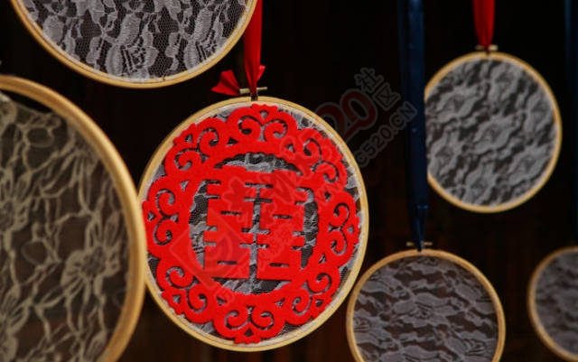 中式婚礼，凤冠霞帔，洞房花烛.....894 / 作者:桂花糕 / 帖子ID:107322