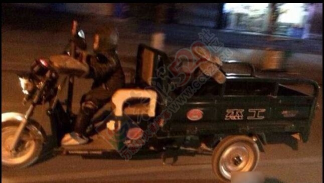 7岁男童深夜开车20公里接送醉酒父亲620 / 作者:狗掰涛 / 帖子ID:107491