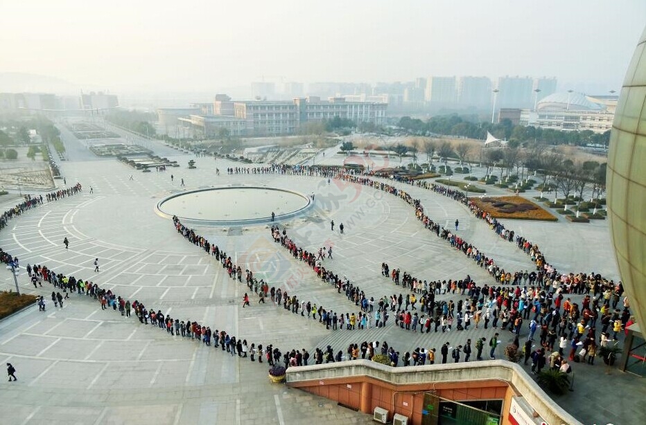为了期末考试也是拼了！ 这摆出了春运阵型哇！568 / 作者:奇葩处处有 / 帖子ID:107587