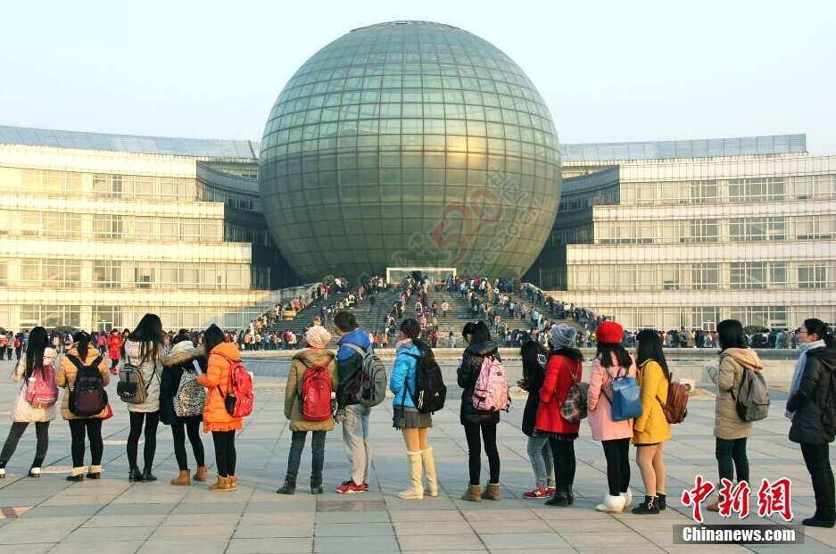 为了期末考试也是拼了！ 这摆出了春运阵型哇！929 / 作者:奇葩处处有 / 帖子ID:107587