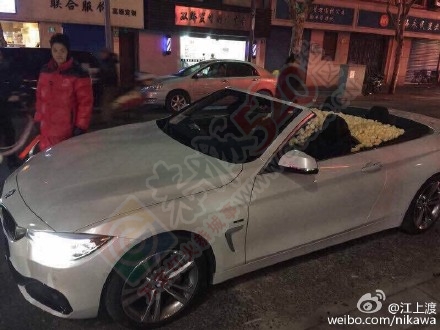 上海太仓路附近，惊现男男求婚的场面！554 / 作者:黑白年代 / 帖子ID:111604