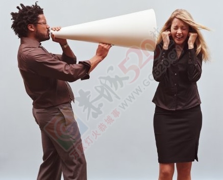 面部紧张出现原因解析483 / 作者:Thomas / 帖子ID:112034