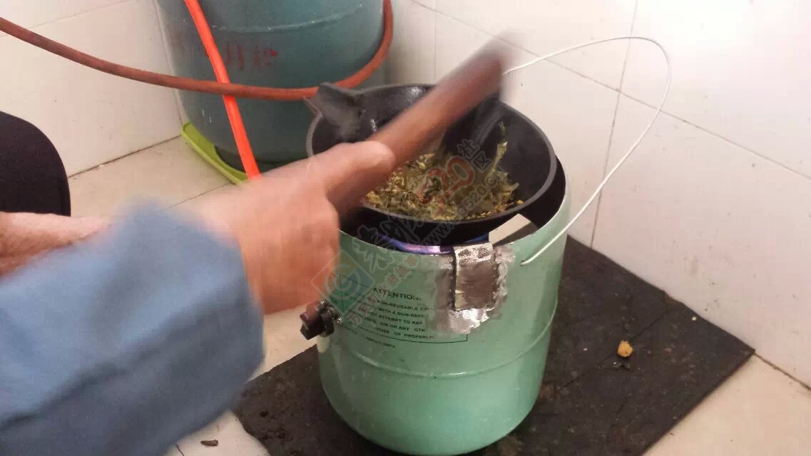 新版油茶灶！700 / 作者:454545 / 帖子ID:112125