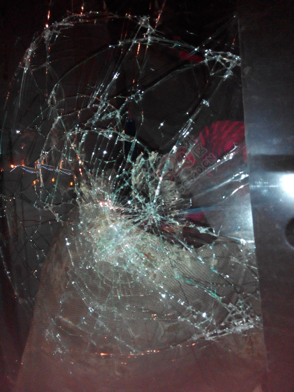 车祸，，，，705 / 作者:恭城无聊人 / 帖子ID:112179