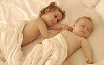 浅谈从宝宝睡姿看智力发育是否健康603 / 作者:大姨妈 / 帖子ID:112322