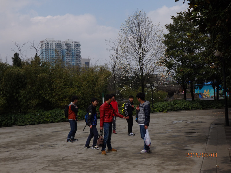 不要让我们错过了这春季……99 / 作者:建筑19551213 / 帖子ID:112624