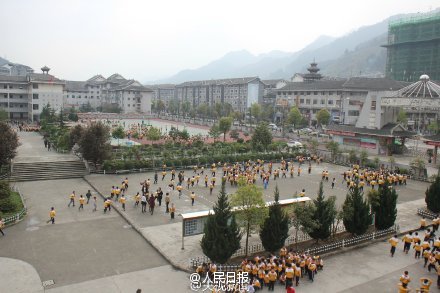 震区小学近3千名学生3分钟内成功疏散 无人伤亡！438 / 作者:奇葩处处有 / 帖子ID:113659