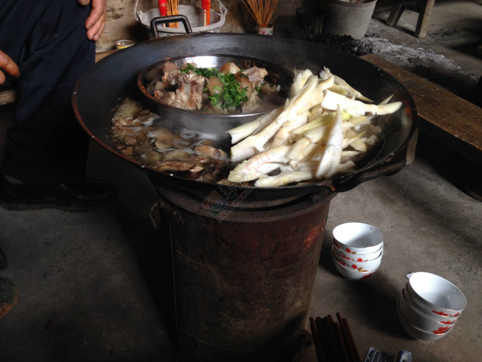 灌阳的菜总讲切得好大块啊，尤其是那个肥肉703 / 作者:黑白年代 / 帖子ID:115148