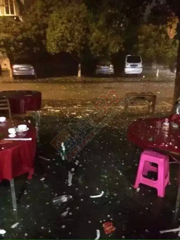 老天爷，开了个玩笑905 / 作者:谢姨烧烤 / 帖子ID:115277