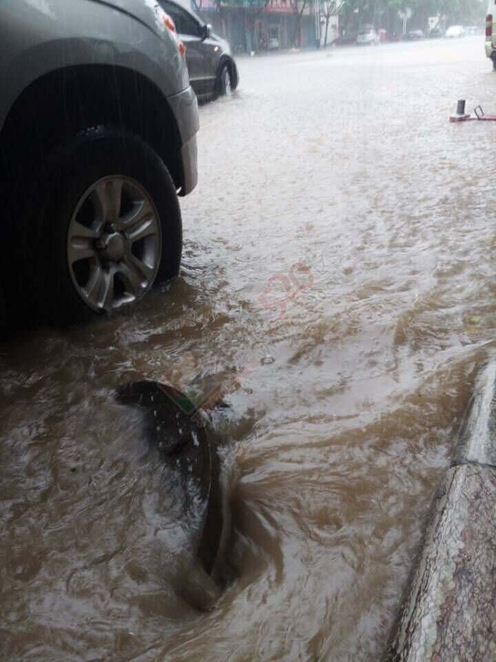 恭城恭沙路这节内涝了！425 / 作者:苦竹河畔 / 帖子ID:115824