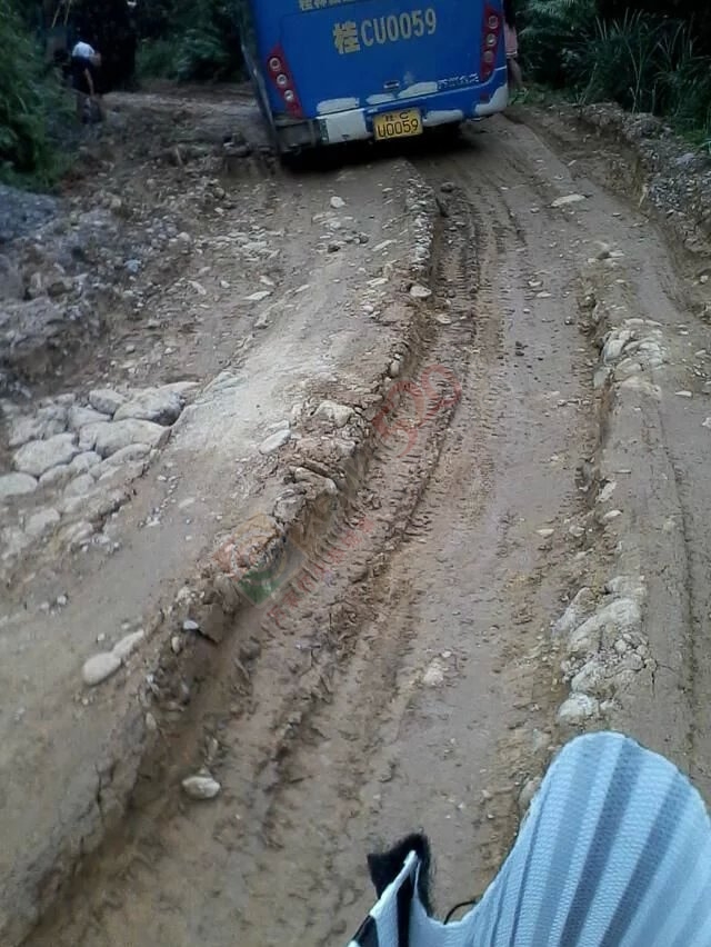 当官的干点实事吧，一个个被遗忘的小村庄（椅子村）864 / 作者:yaoshanxiaoge / 帖子ID:116111