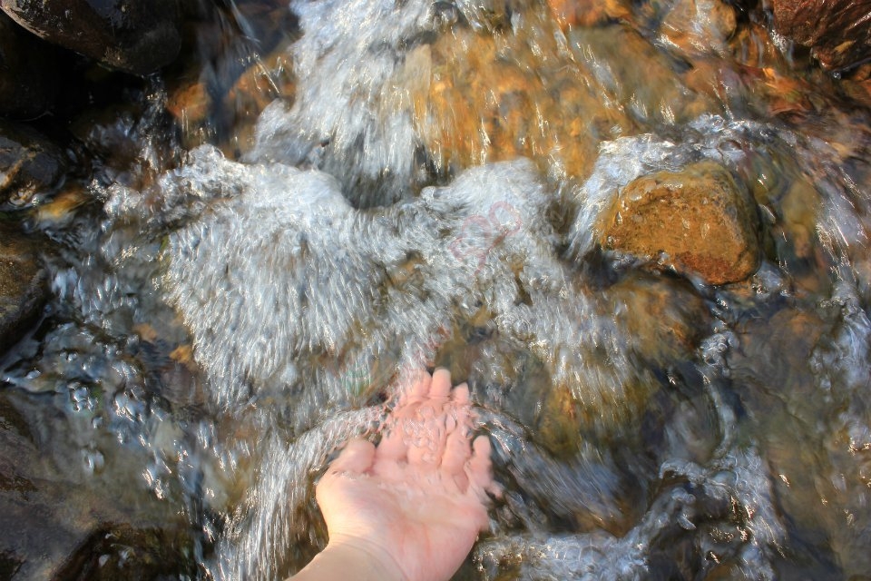 当官的干点实事吧，一个个被遗忘的小村庄（椅子村）458 / 作者:yaoshanxiaoge / 帖子ID:116111