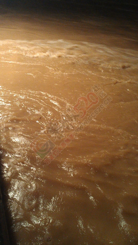 洪峰即将来临468 / 作者:风轻云_gz0k8 / 帖子ID:116155