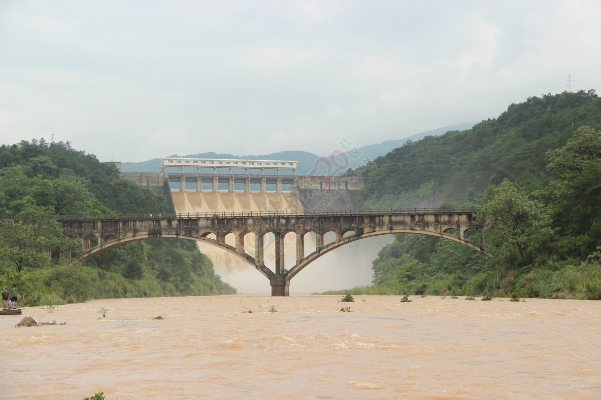 壮观的峻山水库，你去看了吗82 / 作者:有想法 / 帖子ID:116174