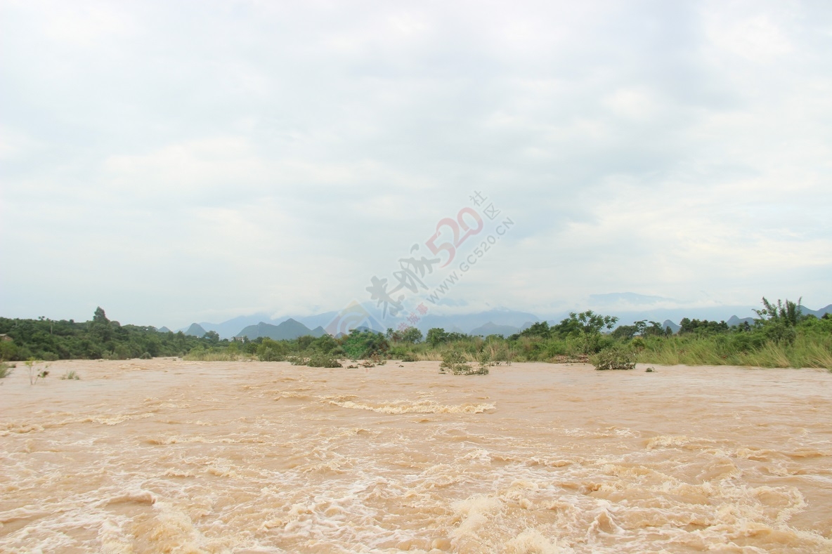壮观的峻山水库，你去看了吗117 / 作者:有想法 / 帖子ID:116174