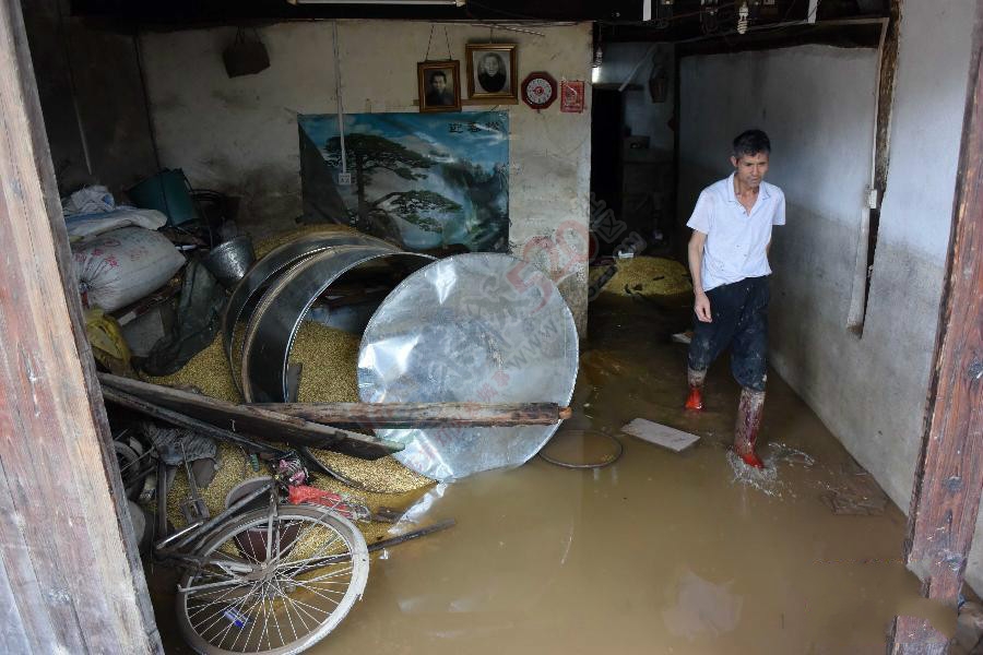 广西持续强降雨已致近90万人受灾，图为加会受灾情况932 / 作者:欧耶 / 帖子ID:116610