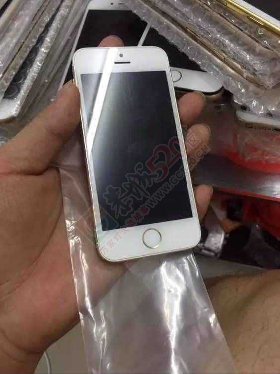 特价在保6P，美版5S三网出售，国行6P  已出894 / 作者:夜风轻扬 / 帖子ID:116617