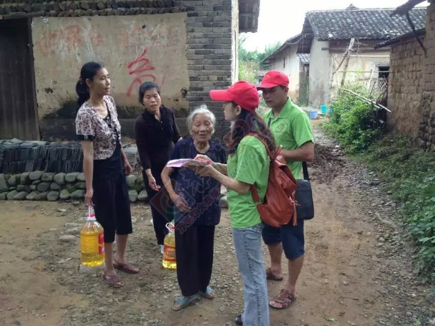 恭城义工协会:大灾之后见大爱  募集捐款赈灾民633 / 作者:方圆 / 帖子ID:117168