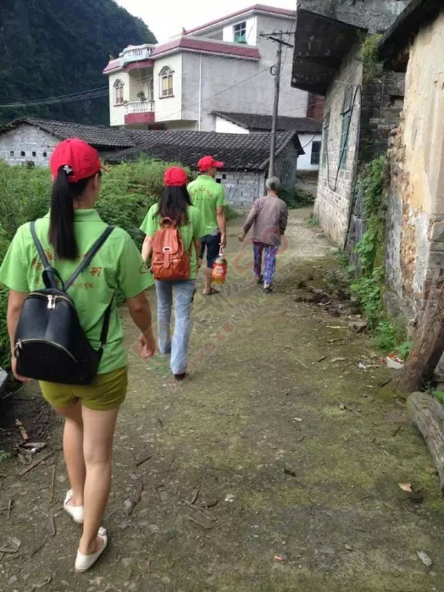 恭城义工协会:大灾之后见大爱  募集捐款赈灾民355 / 作者:方圆 / 帖子ID:117168