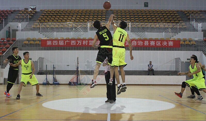 “中国农民NBA”桂林赛区决赛将在恭城举行768 / 作者:欧耶 / 帖子ID:117247