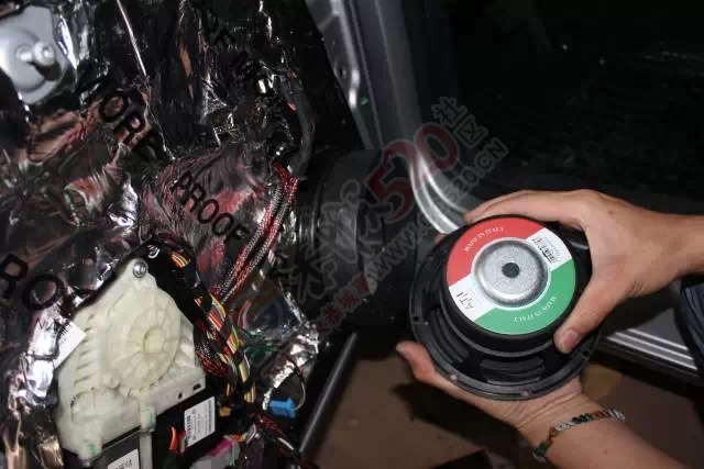 清远道声汽车音响改装—大众高尔夫再次升级意大利ATI巨浪两分频套装喇叭606 / 作者:穆梓柔 / 帖子ID:117989